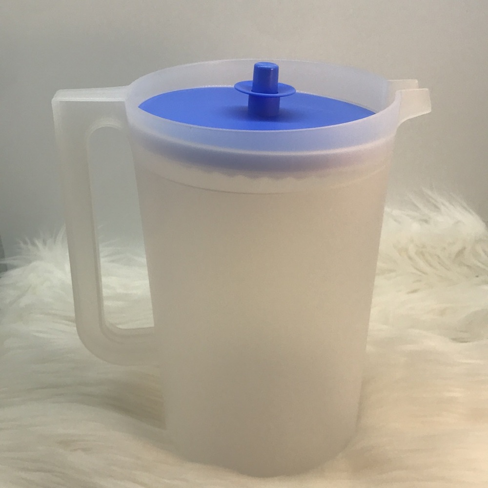 Tupperware Jumbo Jug 4 Liter